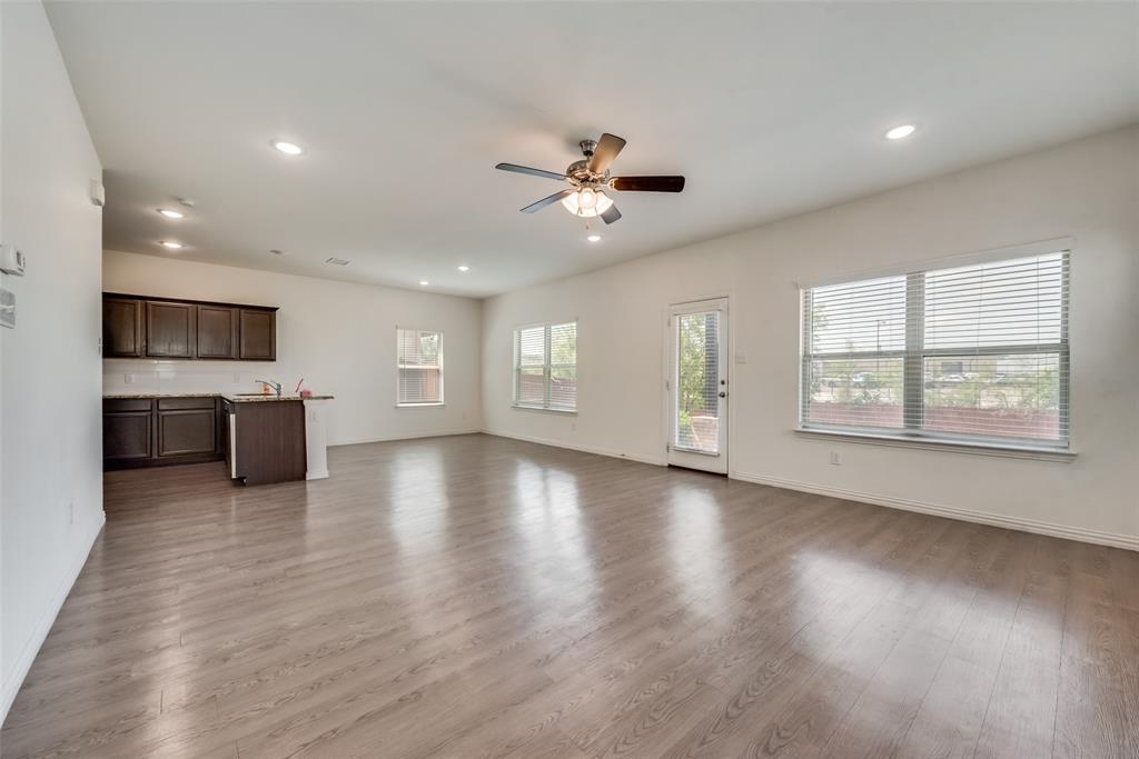 Chariot Village - Residential Lease