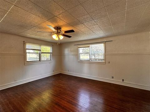 Tiny photo for 2931 S Barrett Avenue, Denison, TX 75020 (MLS # 21197718)