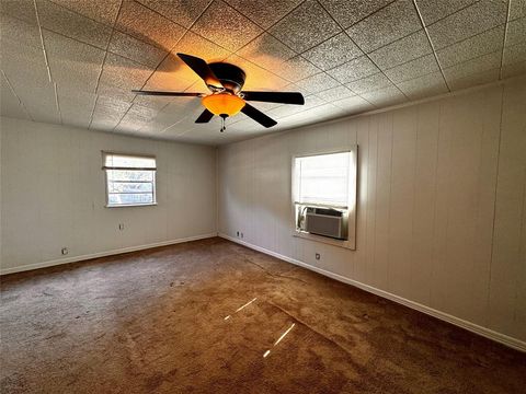 Tiny photo for 2931 S Barrett Avenue, Denison, TX 75020 (MLS # 21197718)