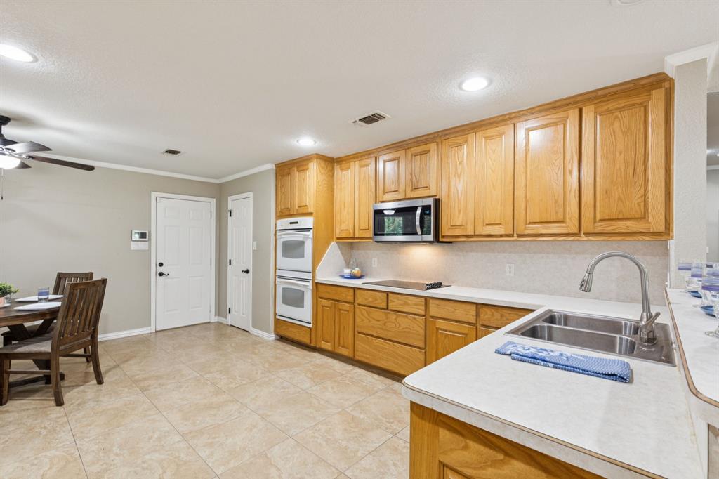 3121 N Fork Court