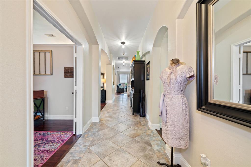 9420 Stonewood Drive