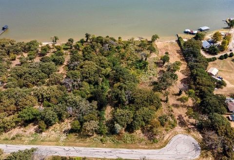 Photo of 8967 Southern Shore Court, Kemp, TX 75143 (MLS # 21239122)