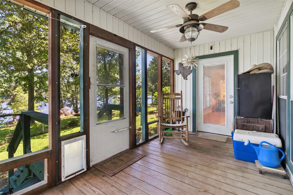 Howell Lake - Residential