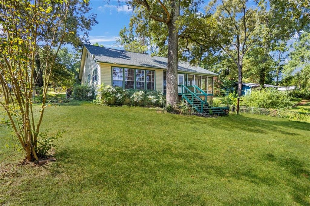 Howell Lake - Residential