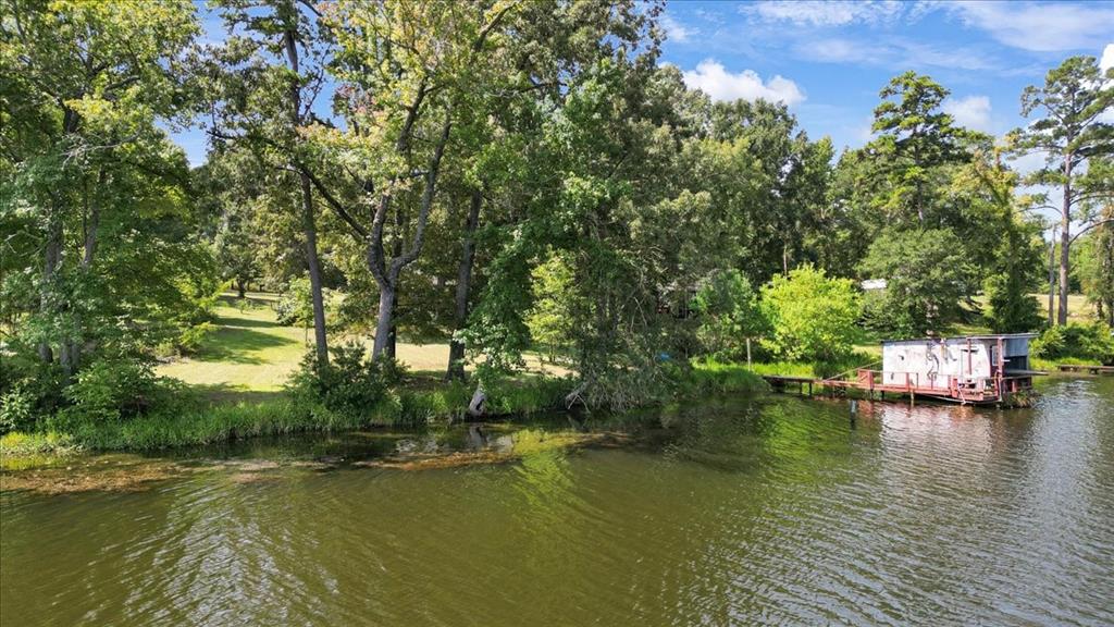 Howell Lake - Residential