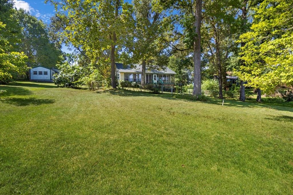 Howell Lake - Residential