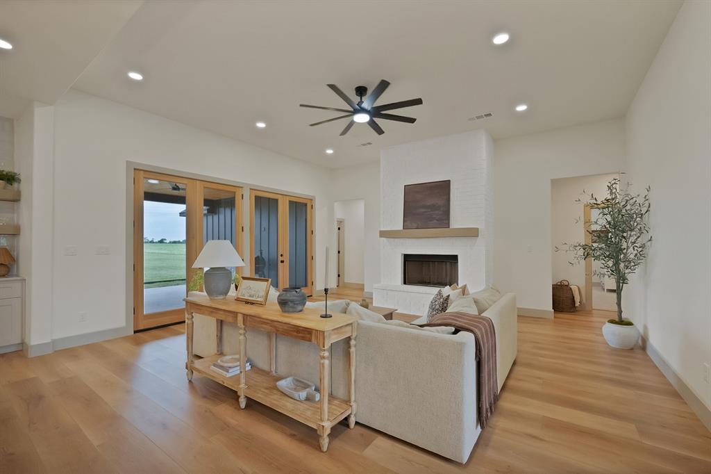 664 County Road 379