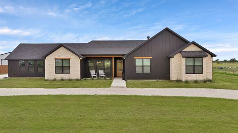 664 County Road 379 Decatur TX 76234
