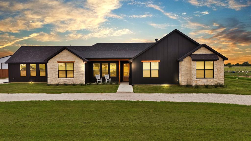 664 County Road 379