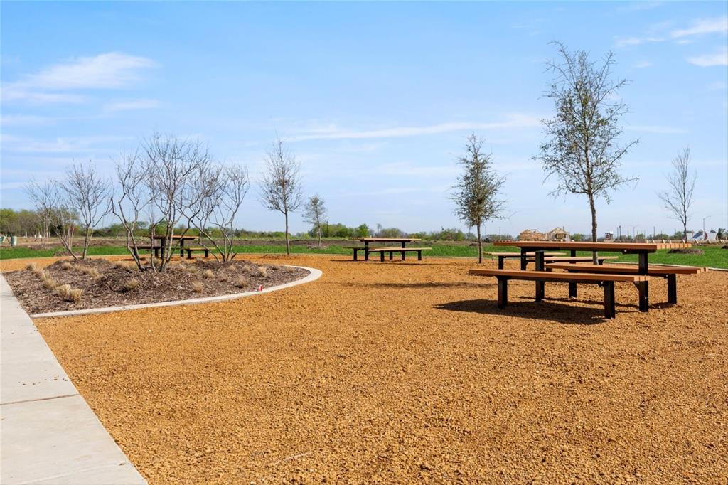 Creekside - Residential