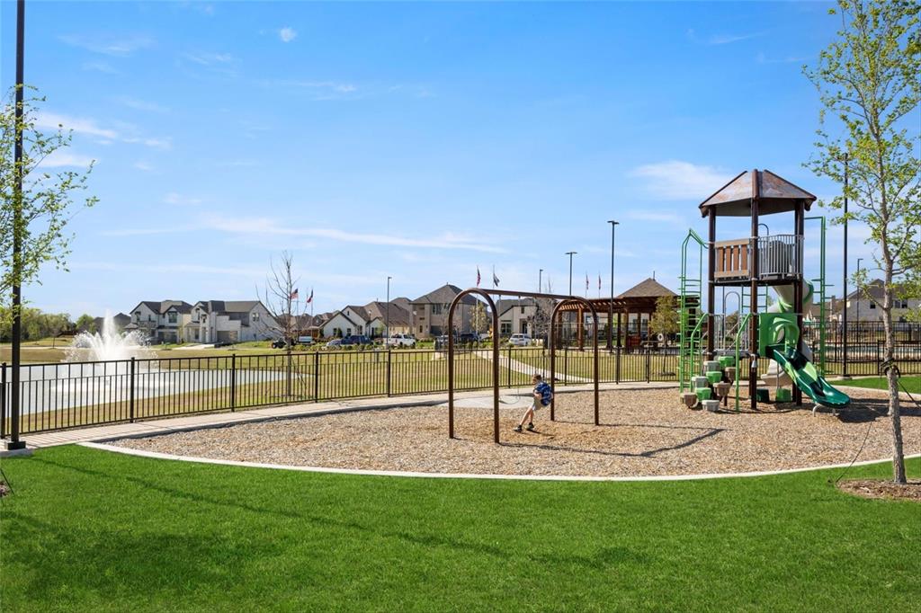 Creekside - Residential