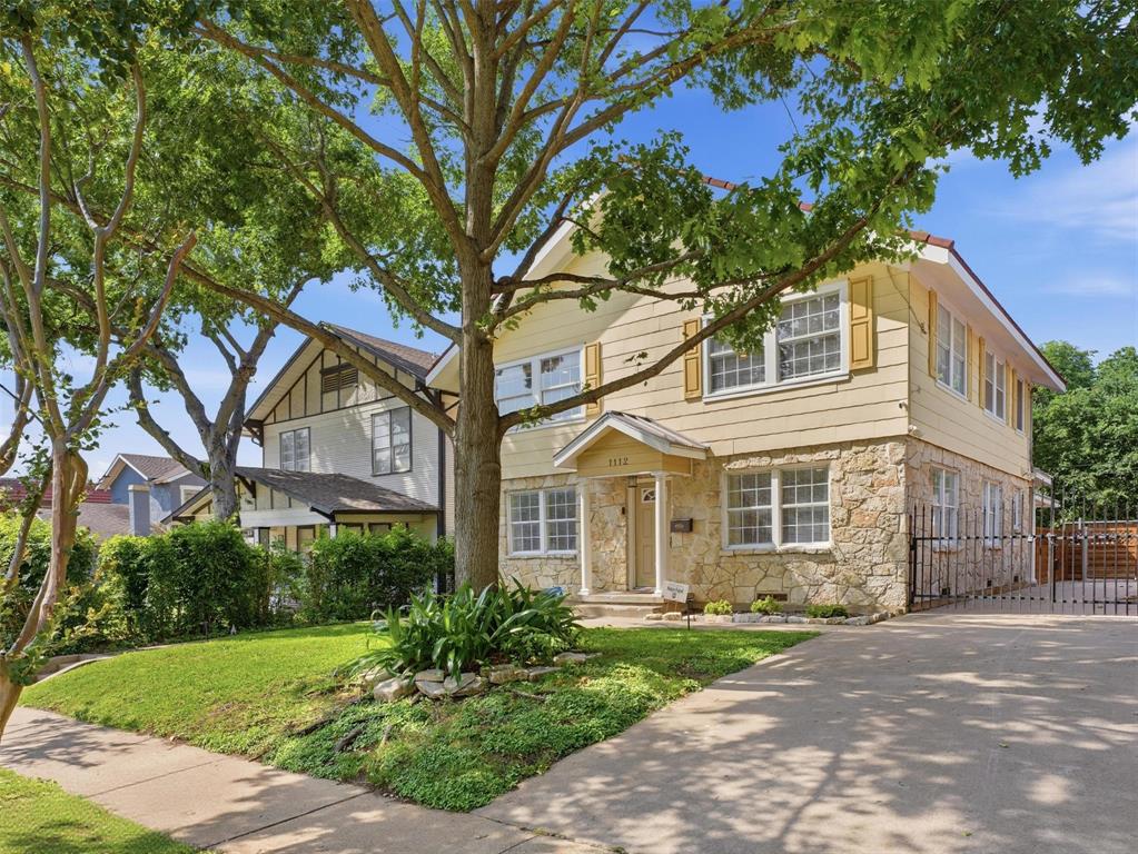 1112 Kings Highway