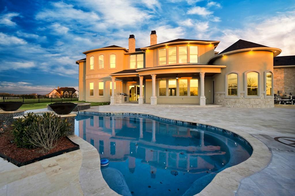 1021 Kingsbridge Lane