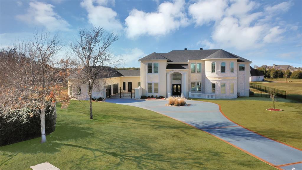 1021 Kingsbridge Lane