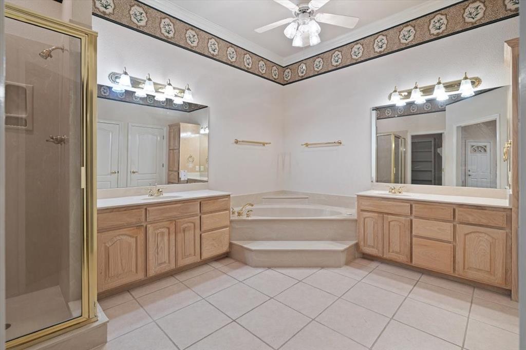 10545 W Cleburne Road