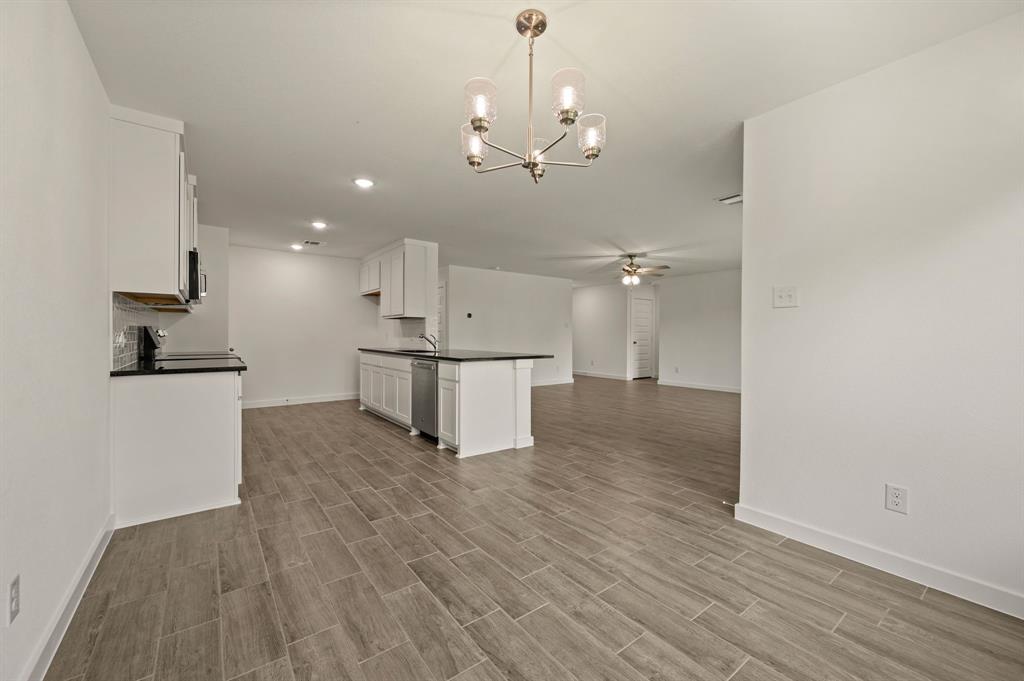 Runaway Bay Unit 6 - Residential