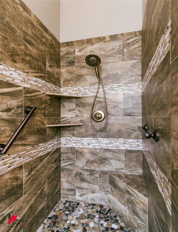 Chez Moi Gardens - Residential