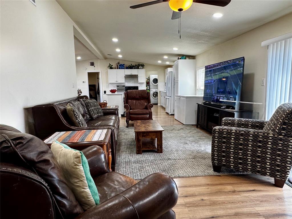 PP Harding Surv Abst #373 - Residential