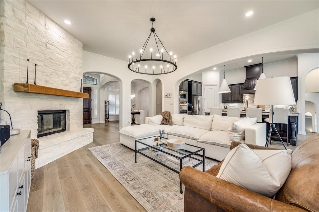 4938 Livingston Drive