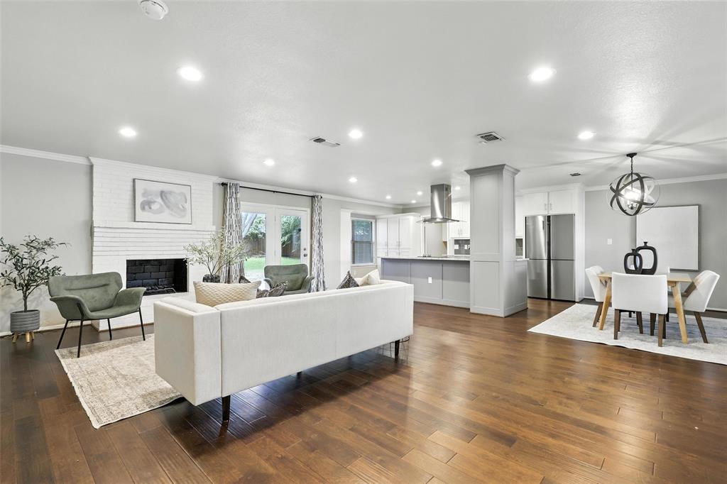 6813 Valhalla Road