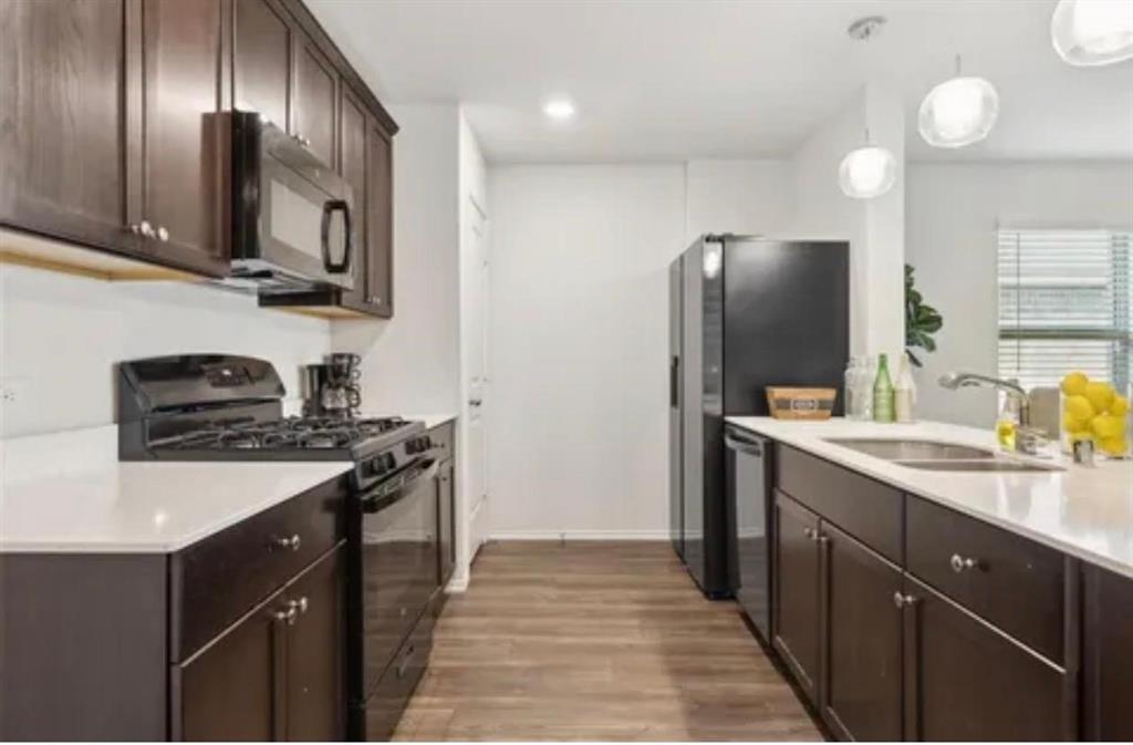 425 Sweet Shade Lane