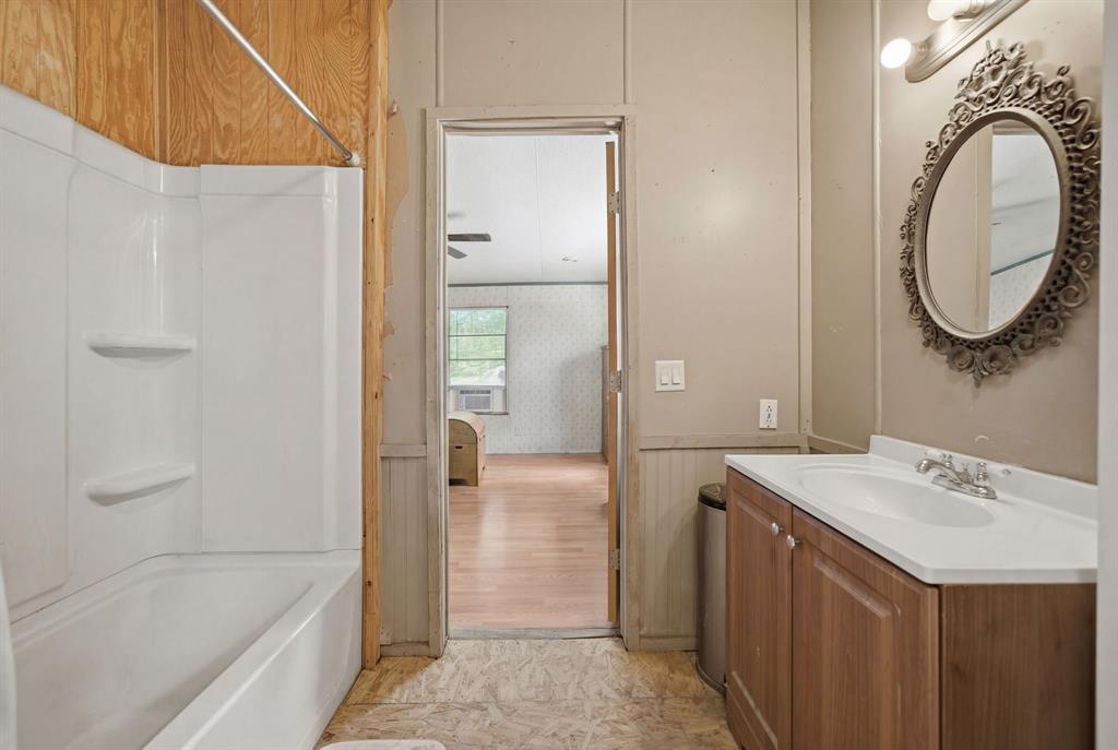 REUBEN NIPP - Residential