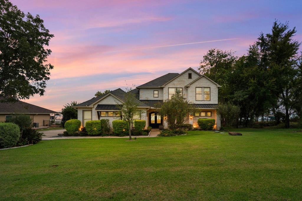 1140 The Shores Drive