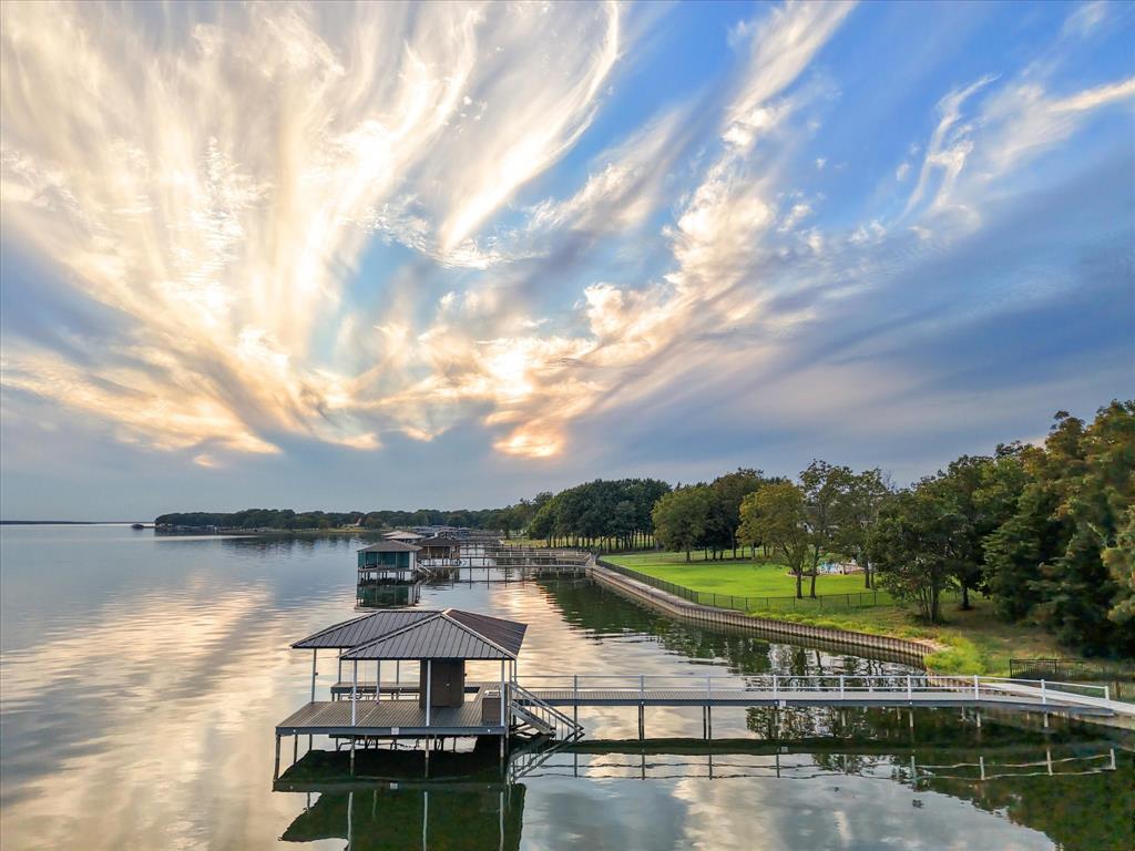 1140 The Shores Drive