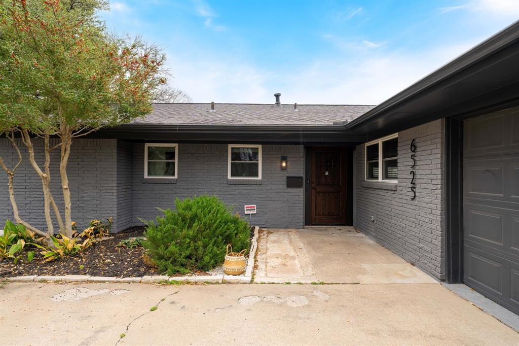 6525 Dakar Road W
