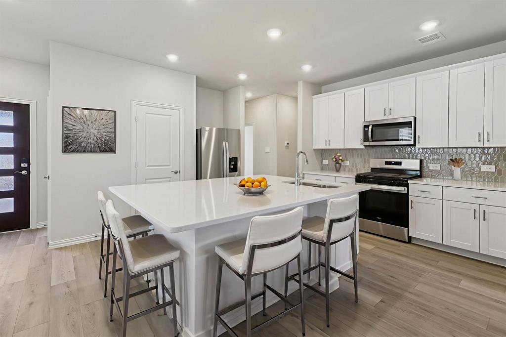 Lakehaven - Residential