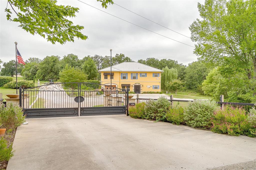 383 County Road 3672