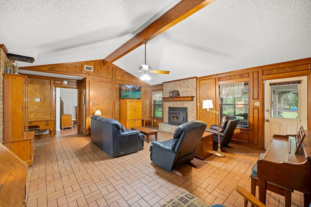 (0060) BARFIELD I.C. - Residential