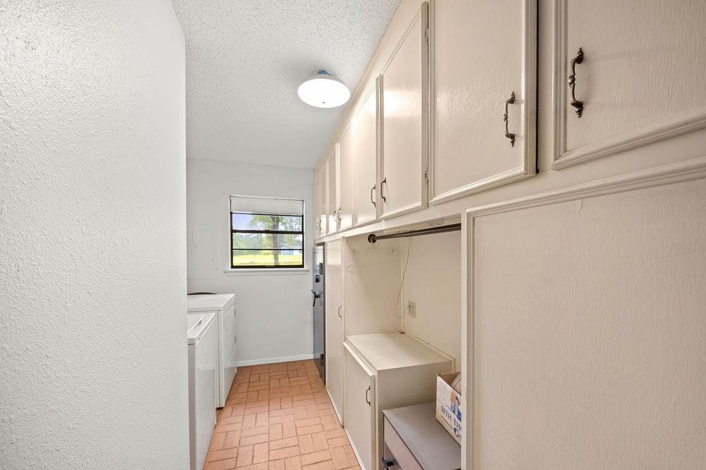 (0060) BARFIELD I.C. - Residential