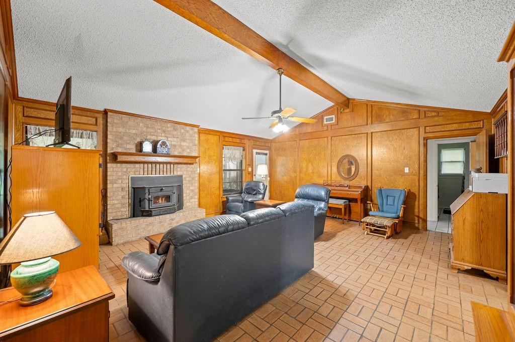 (0060) BARFIELD I.C. - Residential