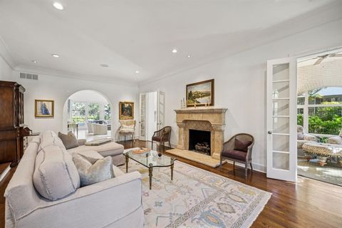 Tiny photo for 4316 Beverly Drive, Highland Park, TX 75205 (MLS # 21102402)