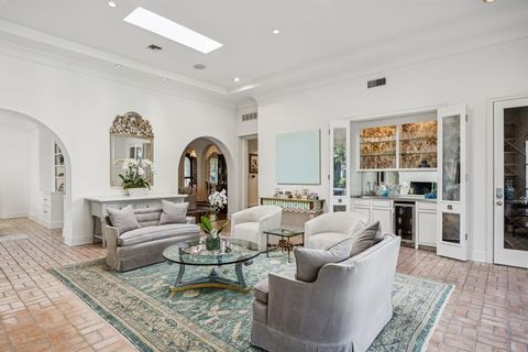 Tiny photo for 4316 Beverly Drive, Highland Park, TX 75205 (MLS # 21102402)