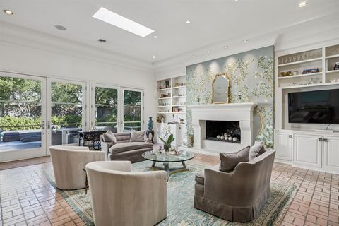 Tiny photo for 4316 Beverly Drive, Highland Park, TX 75205 (MLS # 21102402)