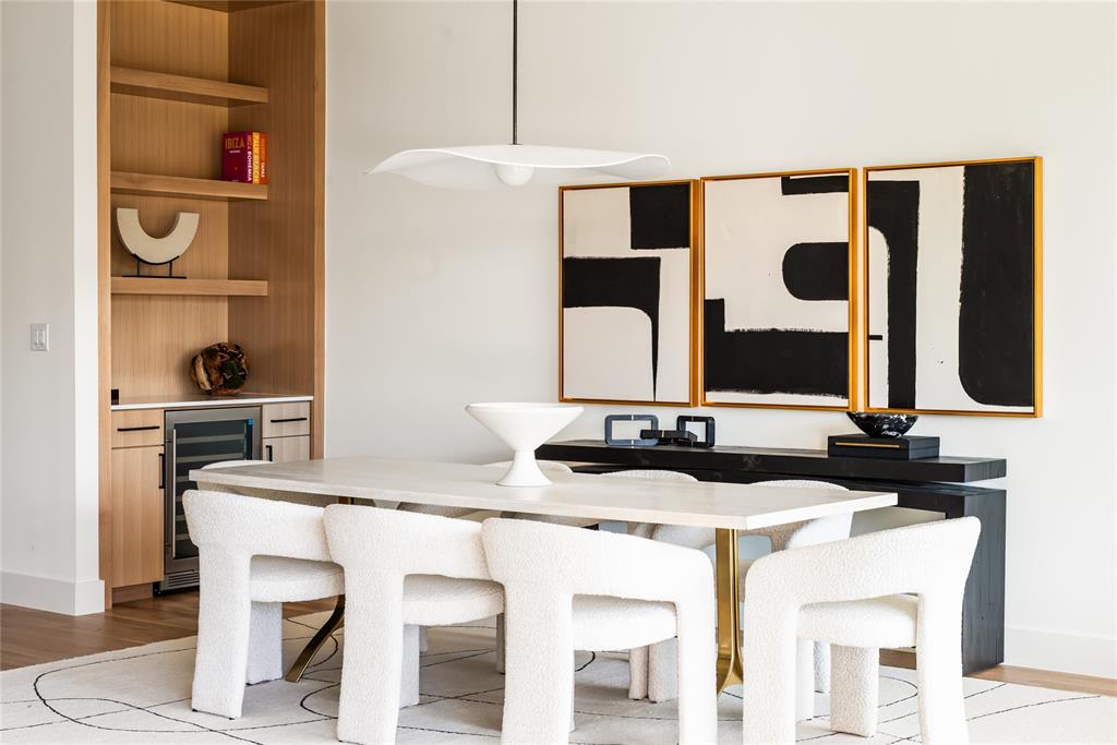 LAKE RIDGE ESTATES NO 3 - Residential