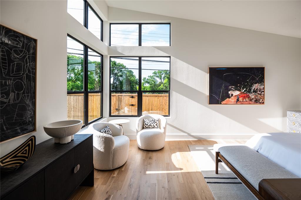 LAKE RIDGE ESTATES NO 3 - Residential