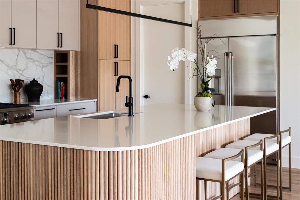 LAKE RIDGE ESTATES NO 3 - Residential