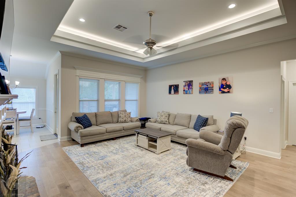 187 Livingston Drive