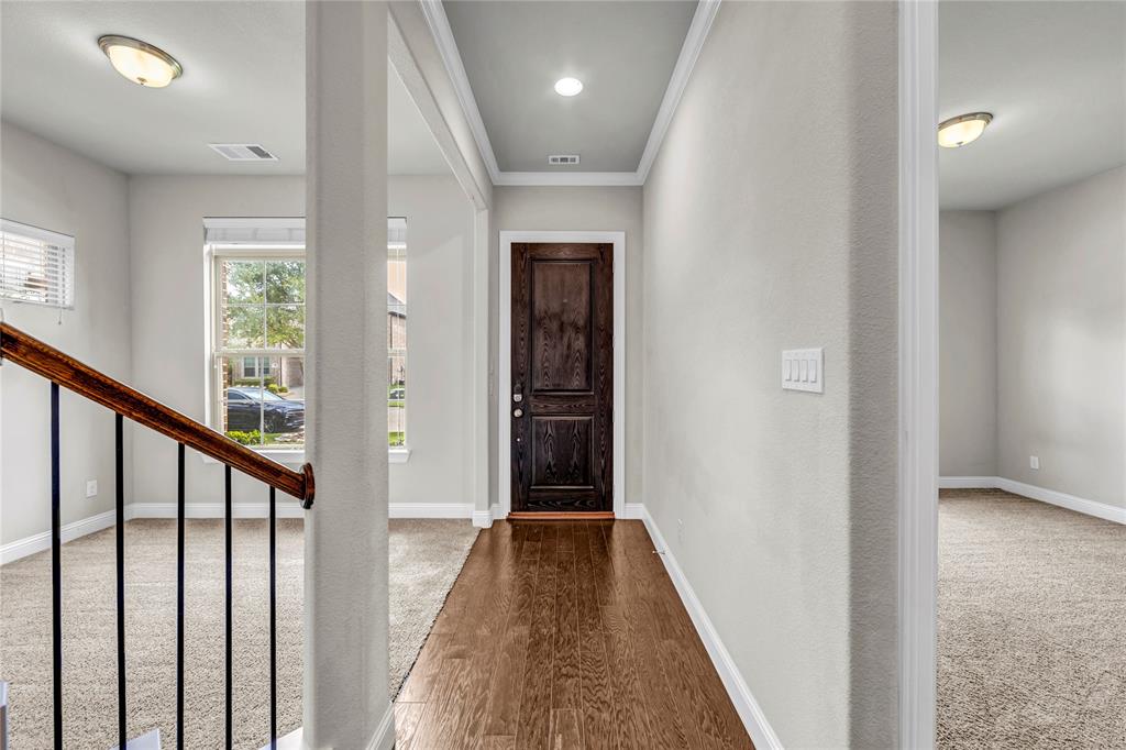 1074 James Court