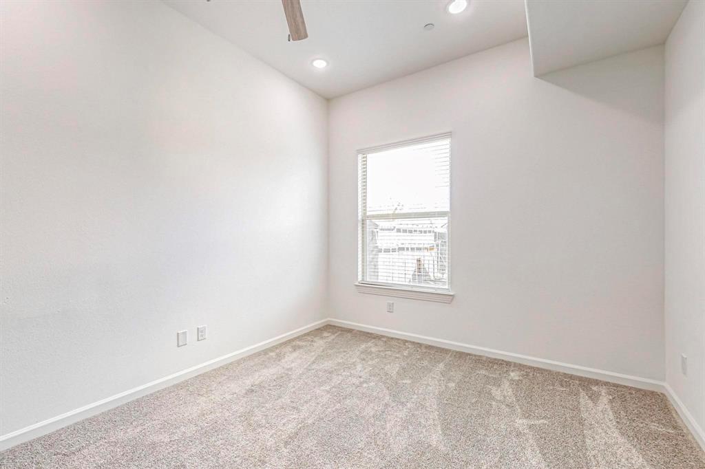 Villas Of Doe Creek Ph 1 - Residential Lease