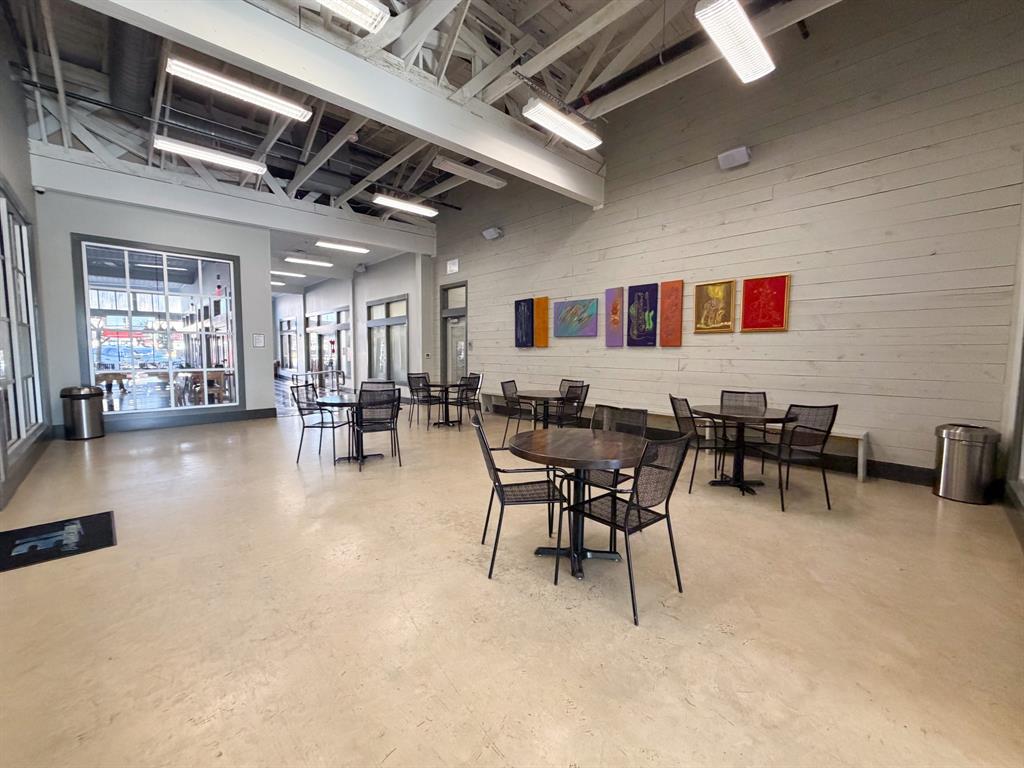 O T Ennis - Commercial Lease