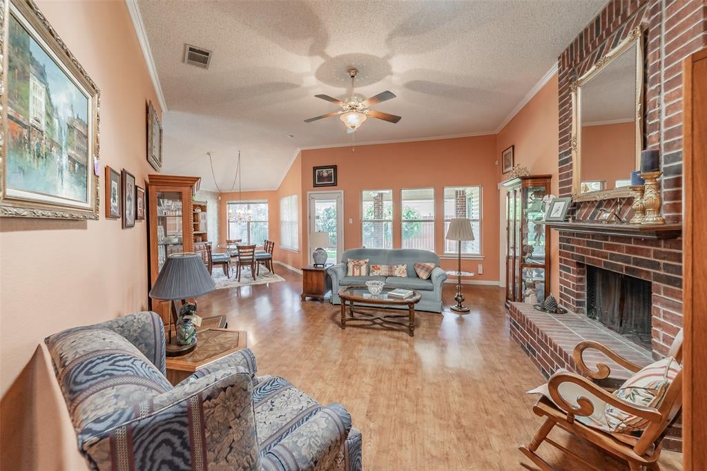 1108 Middlebury Lane