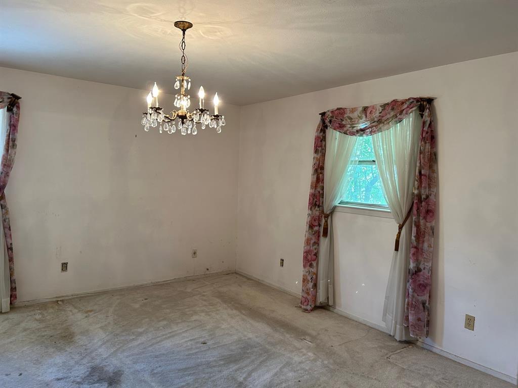 Russ Lo Valley Add - Residential