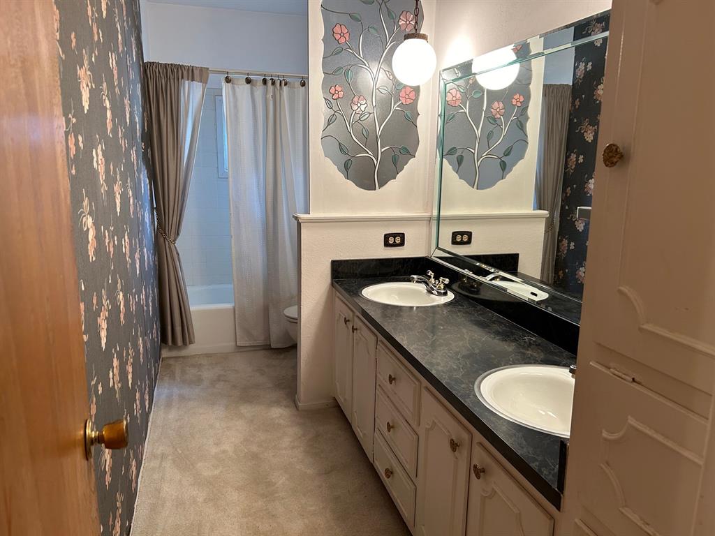 Russ Lo Valley Add - Residential