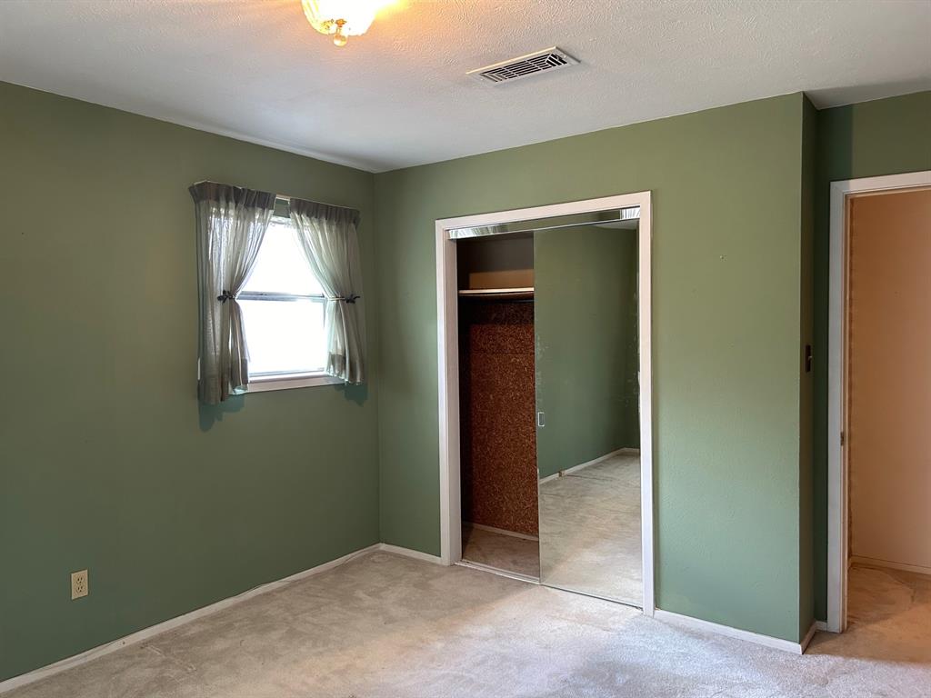 Russ Lo Valley Add - Residential