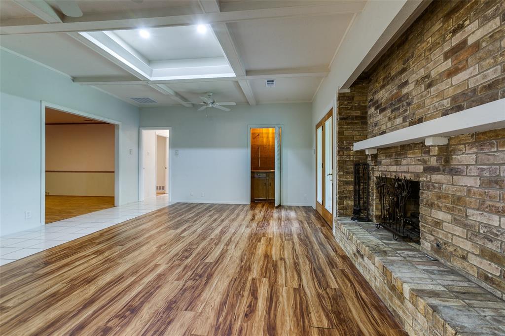 1614 Windsong Trail