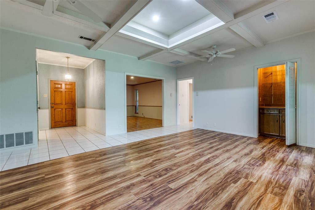 1614 Windsong Trail